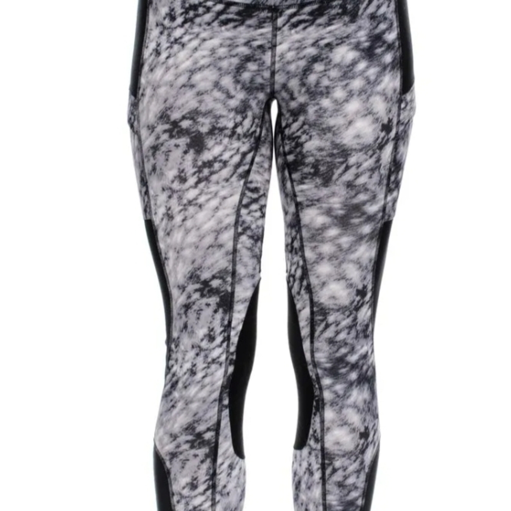 Women's Black & White Marble-Print Leggings